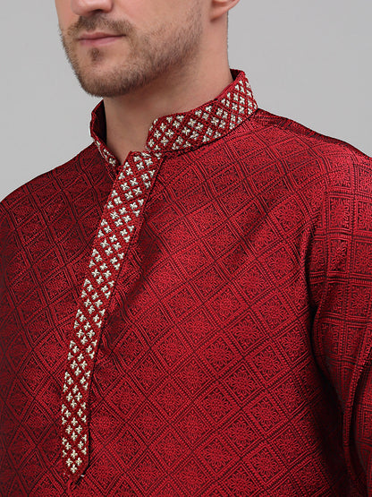 Jompers Men's Maroon Collar Embroidered Kurta Only - Distacart