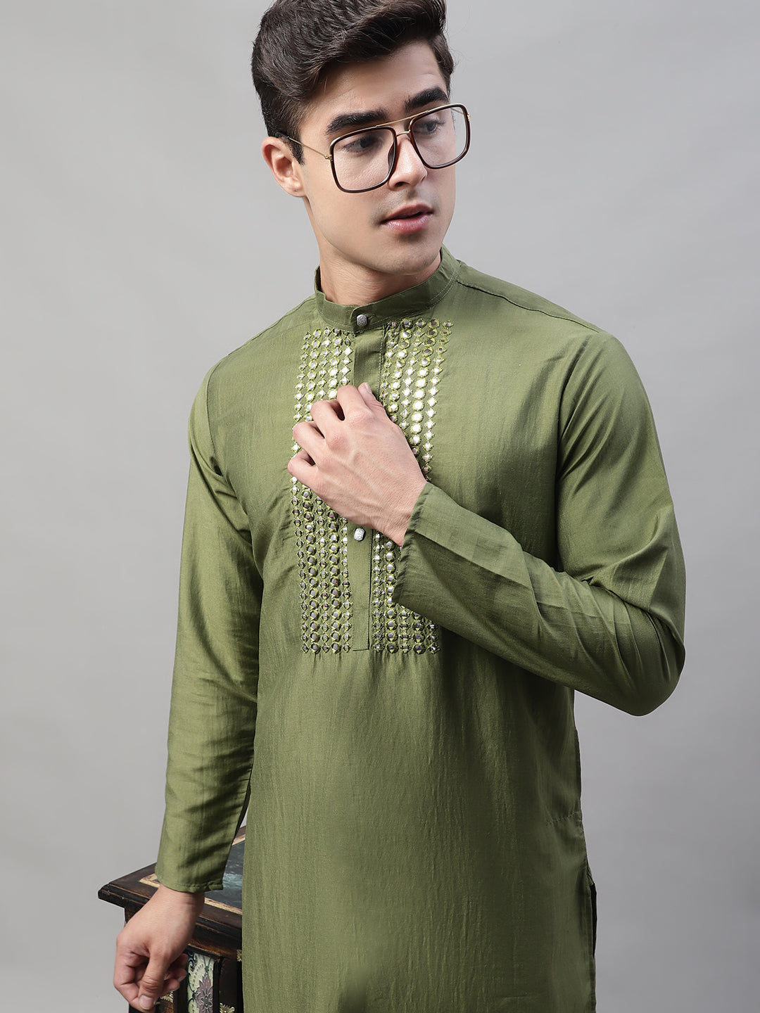 Jompers Men's Olive Green Cotton Silk Mirror Work Kurta - Distacart