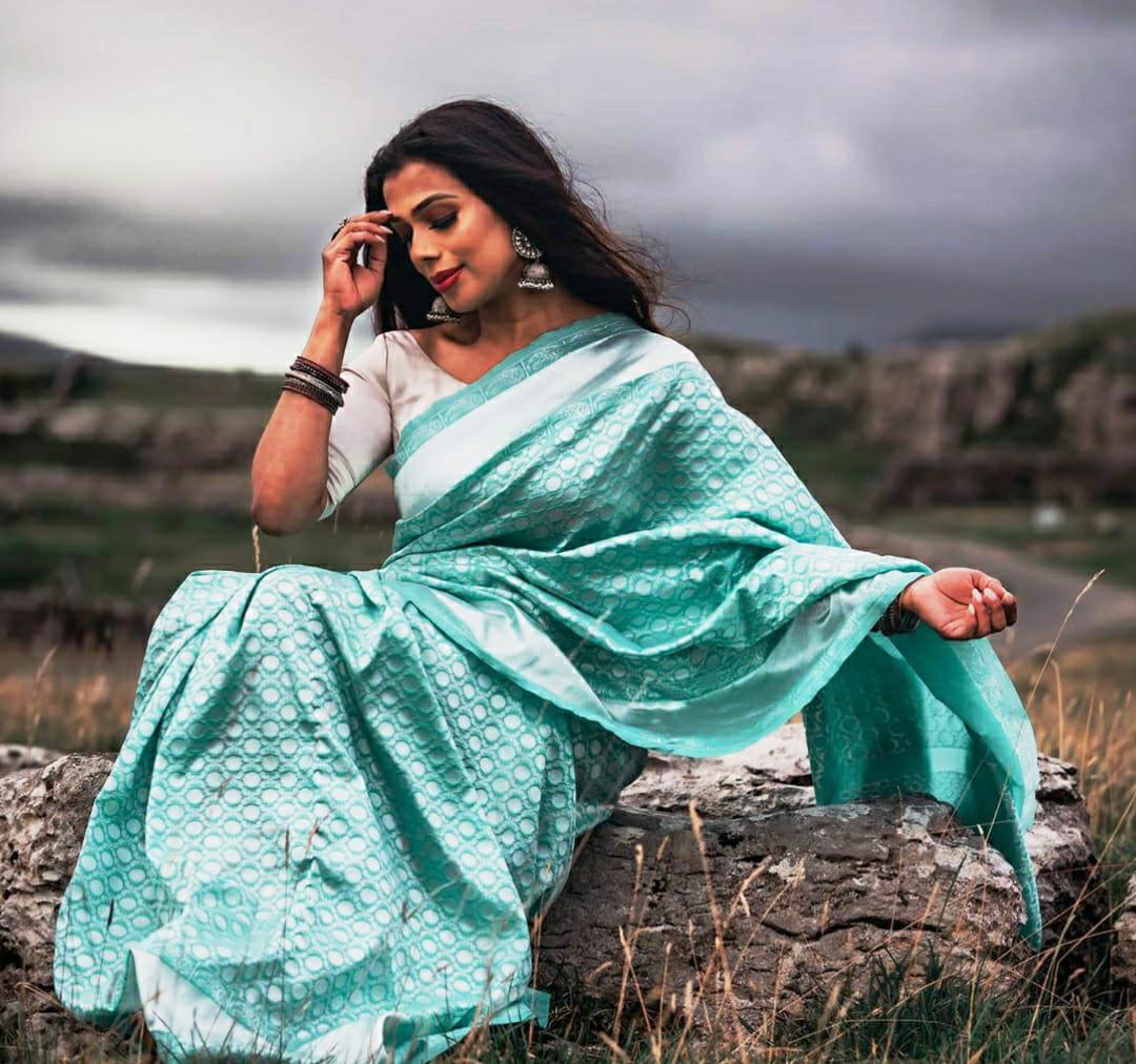 NOZ2TOZ Jacquard Lichi Silk Sky Blue Saree With Unstitched Blouse Piece - Distacart