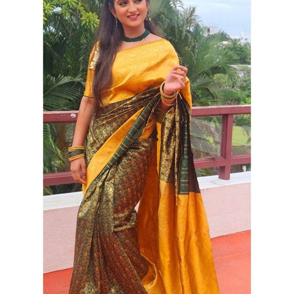 NOZ2TOZ Jacquard Lichi Silk Green Saree With Unstitched Blouse Piece - Distacart