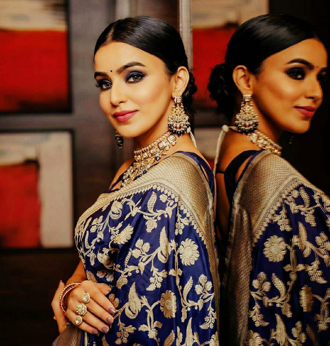 NOZ2TOZ Jacquard Lichi Silk Blue Saree With Unstitched Blouse Piece - Distacart