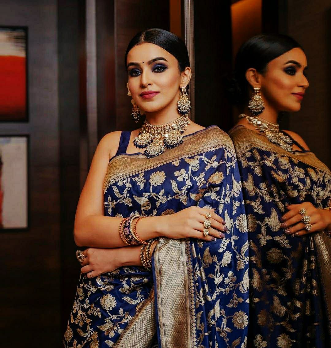 NOZ2TOZ Jacquard Lichi Silk Blue Saree With Unstitched Blouse Piece - Distacart