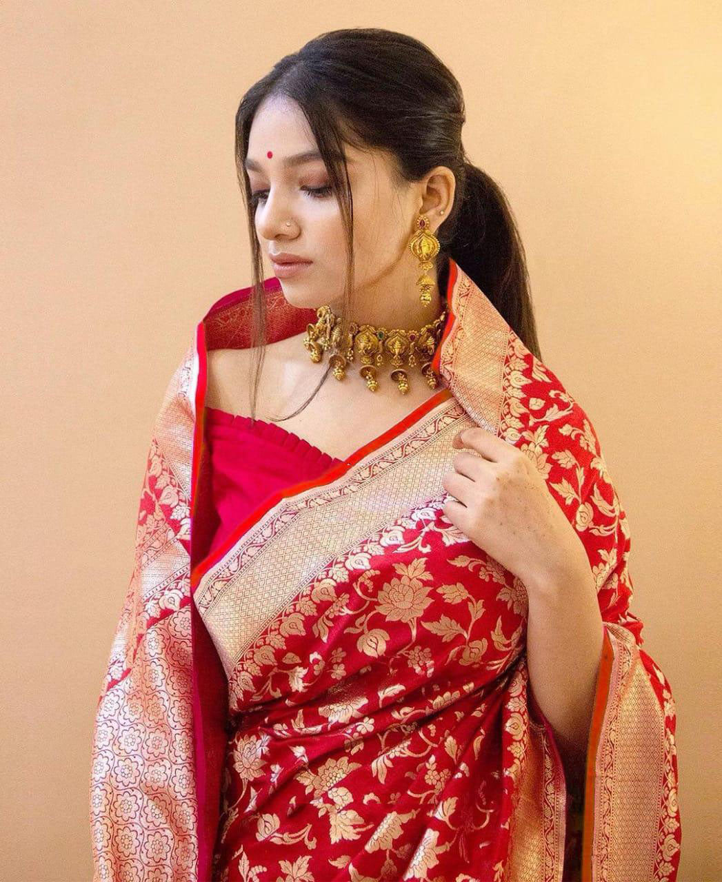NOZ2TOZ Jacquard Lichi Silk Red Saree With Unstitched Blouse Piece - Distacart