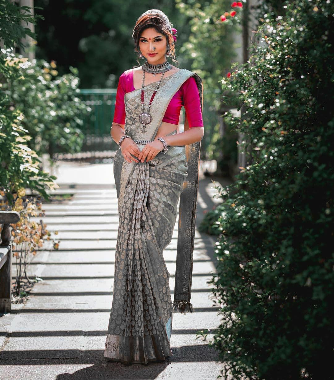 NOZ2TOZ Jacquard Lichi Silk Grey Saree With Unstitched Blouse Piece - Distacart