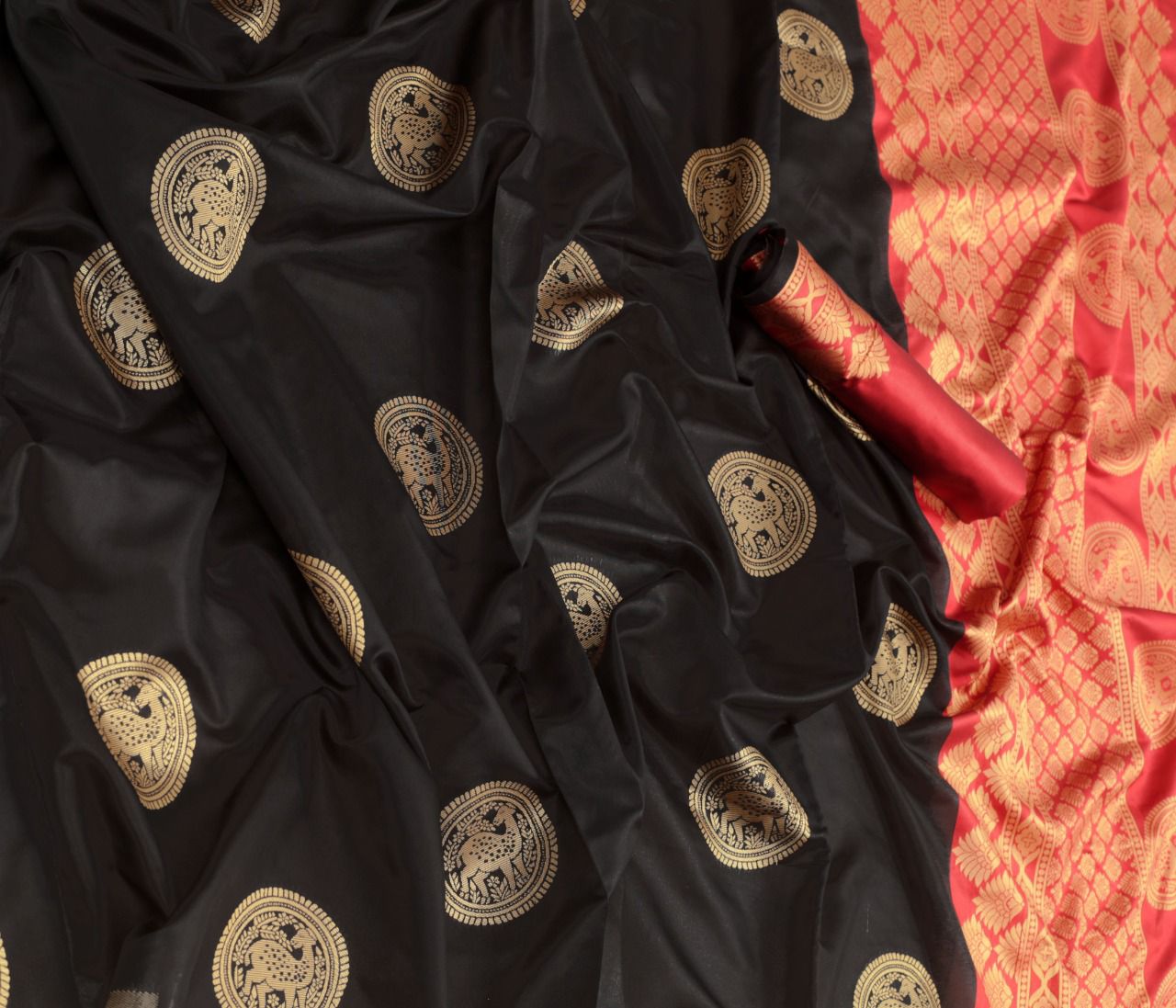 NOZ2TOZ Jacquard Lichi Silk Black Saree With Unstitched Blouse Piece - Distacart