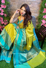 Thumbnail for NOZ2TOZ Jacquard Lichi Silk Green Saree With Unstitched Blouse Piece - Distacart