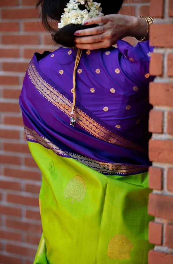 NOZ2TOZ Jacquard Lichi Silk Green Saree With Unstitched Blouse Piece - Distacart