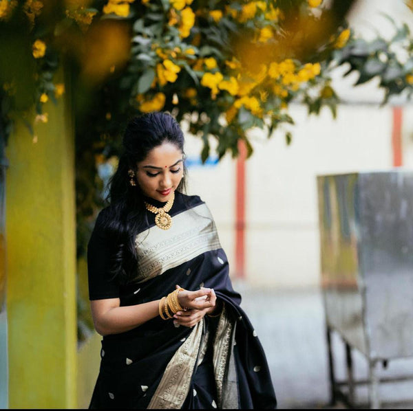 NOZ2TOZ Jacquard Lichi Silk Black Saree With Unstitched Blouse Piece - Distacart