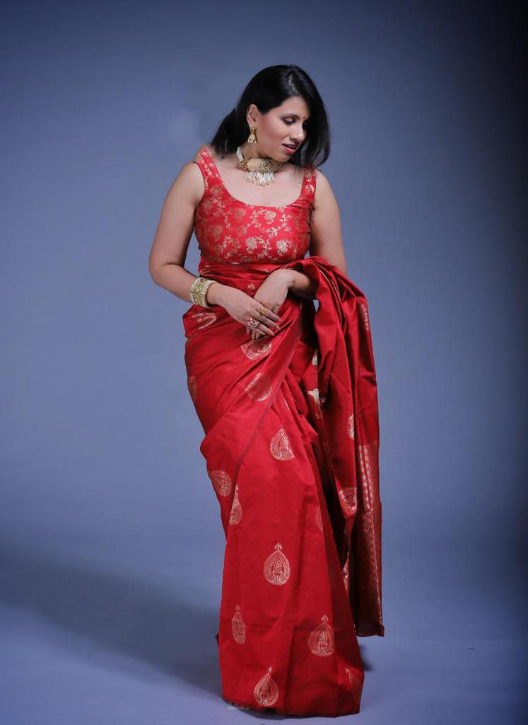 NOZ2TOZ Jacquard Lichi Silk Red Saree With Unstitched Blouse Piece - Distacart