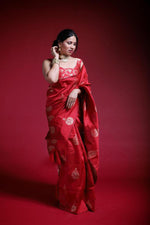 Thumbnail for NOZ2TOZ Jacquard Lichi Silk Red Saree With Unstitched Blouse Piece - Distacart