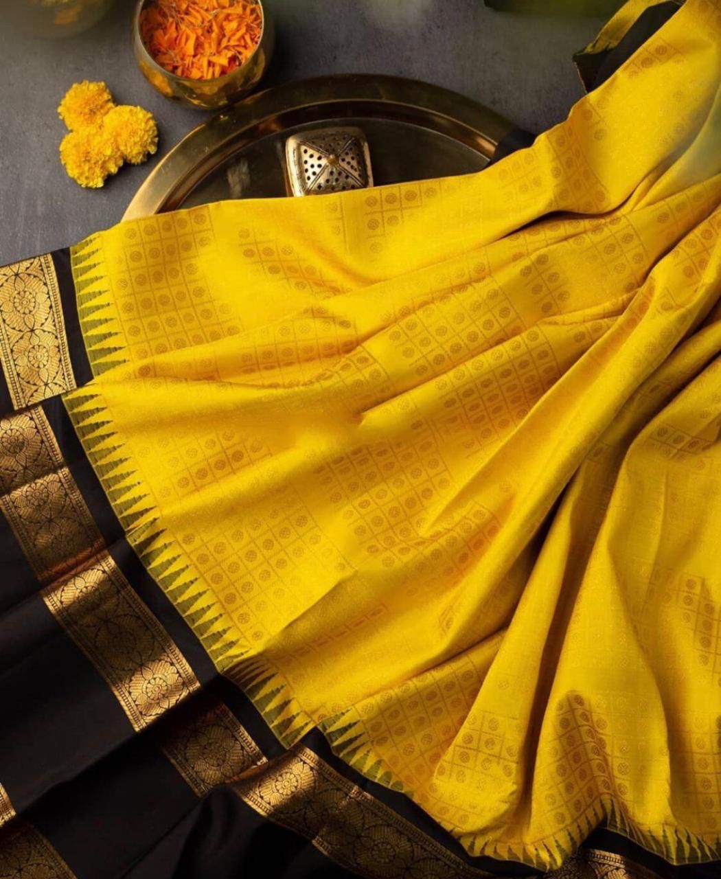 NOZ2TOZ Jacquard Lichi Silk Yellow Saree With Unstitched Blouse Piece - Distacart