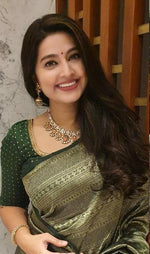 Thumbnail for NOZ2TOZ Jacquard Lichi Silk Green Saree With Unstitched Blouse Piece - Distacart