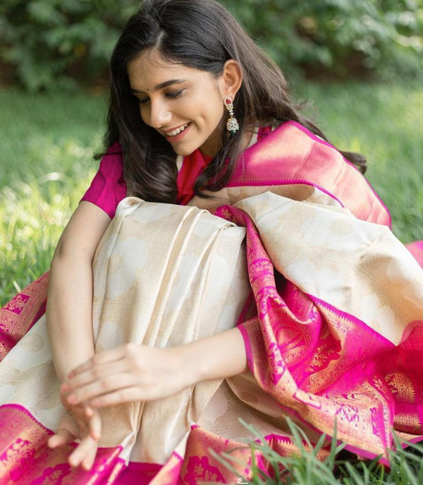 NOZ2TOZ Jacquard Lichi Silk White Saree With Unstitched Blouse Piece - Distacart