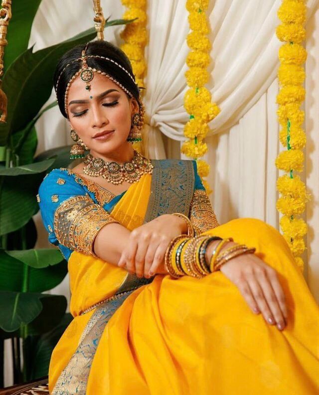 NOZ2TOZ Jacquard Lichi Silk Yellow Saree With Unstitched Blouse Piece - Distacart