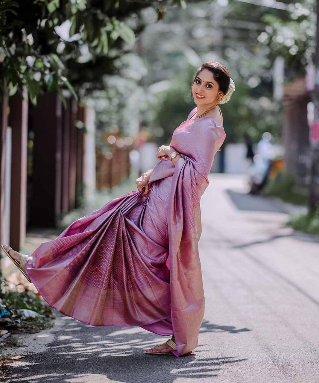 Malishka Jacquard Lichi Silk Pink Saree With Unstitched Blouse Piece - Distacart