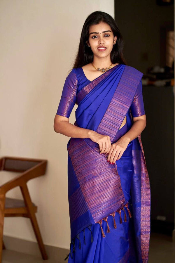 Malishka Jacquard Lichi Silk Blue Saree With Unstitched Blouse Piece - Distacart