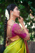 Thumbnail for Malishka Jacquard Lichi Silk Green Saree With Unstitched Blouse Piece