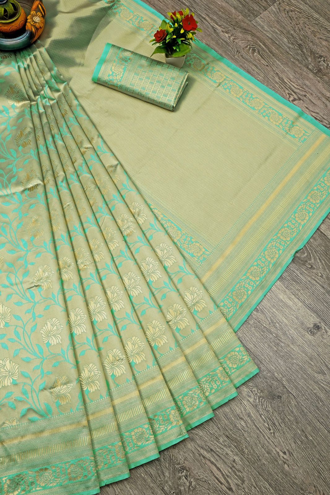 Malishka Jacquard Lichi Silk Pista Saree With Unstitched Blouse Piece - Distacart