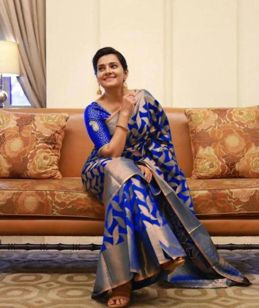 Malishka Jacquard Lichi Silk Blue Saree With Unstitched Blouse Piece
