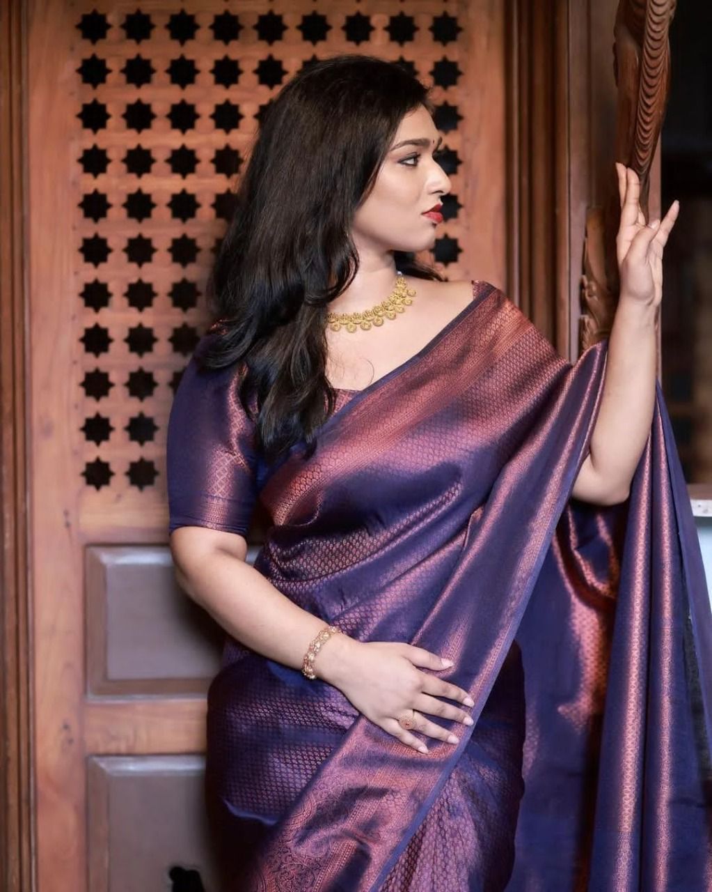 NOZ2TOZ Jacquard Lichi Silk Wine Saree With Unstitched Blouse Piece - Distacart