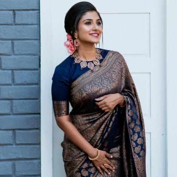 NOZ2TOZ Jacquard Lichi Silk Navy Blue Saree With Unstitched Blouse Piece - Distacart