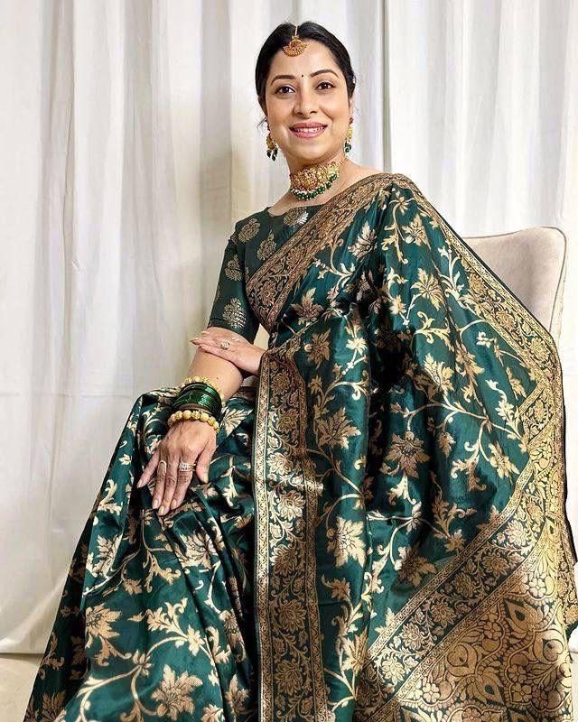 NOZ2TOZ Jacquard Lichi Silk Green Saree With Unstitched Blouse Piece - Distacart