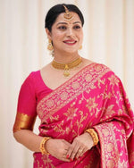 Thumbnail for Malishka Jacquard Lichi Silk Pink Saree With Unstitched Blouse Piece - Distacart