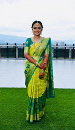Thumbnail for Malishka Jacquard Lichi Silk Green Saree With Unstitched Blouse Piece - Distacart