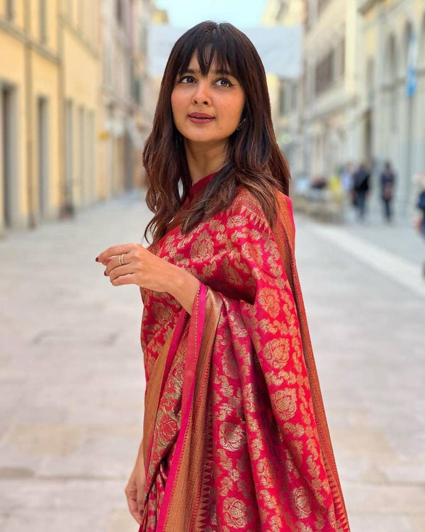 NOZ2TOZ Jacquard Lichi Silk Red Saree With Unstitched Blouse Piece - Distacart