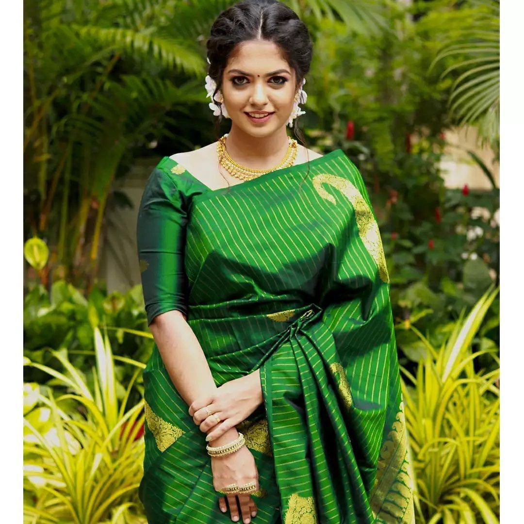 NOZ2TOZ Jacquard Lichi Silk Green Saree With Unstitched Blouse Piece - Distacart