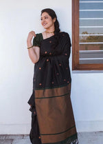 Thumbnail for Malishka Jacquard Lichi Silk Black Saree With Unstitched Blouse Piece - Distacart