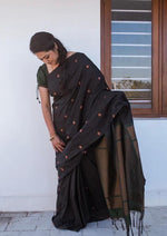 Thumbnail for Malishka Jacquard Lichi Silk Black Saree With Unstitched Blouse Piece - Distacart