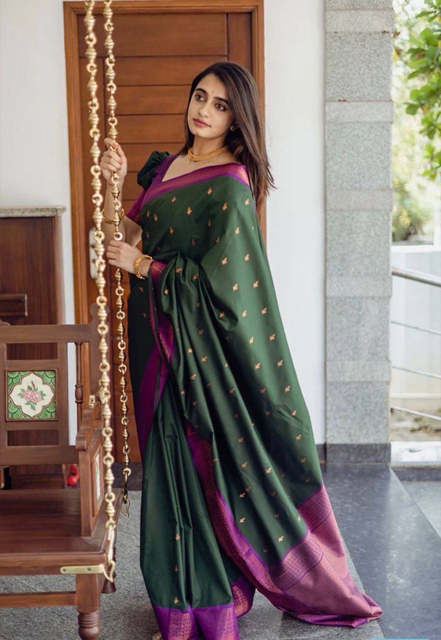 NOZ2TOZ Jacquard Lichi Silk Green Saree With Unstitched Blouse Piece - Distacart