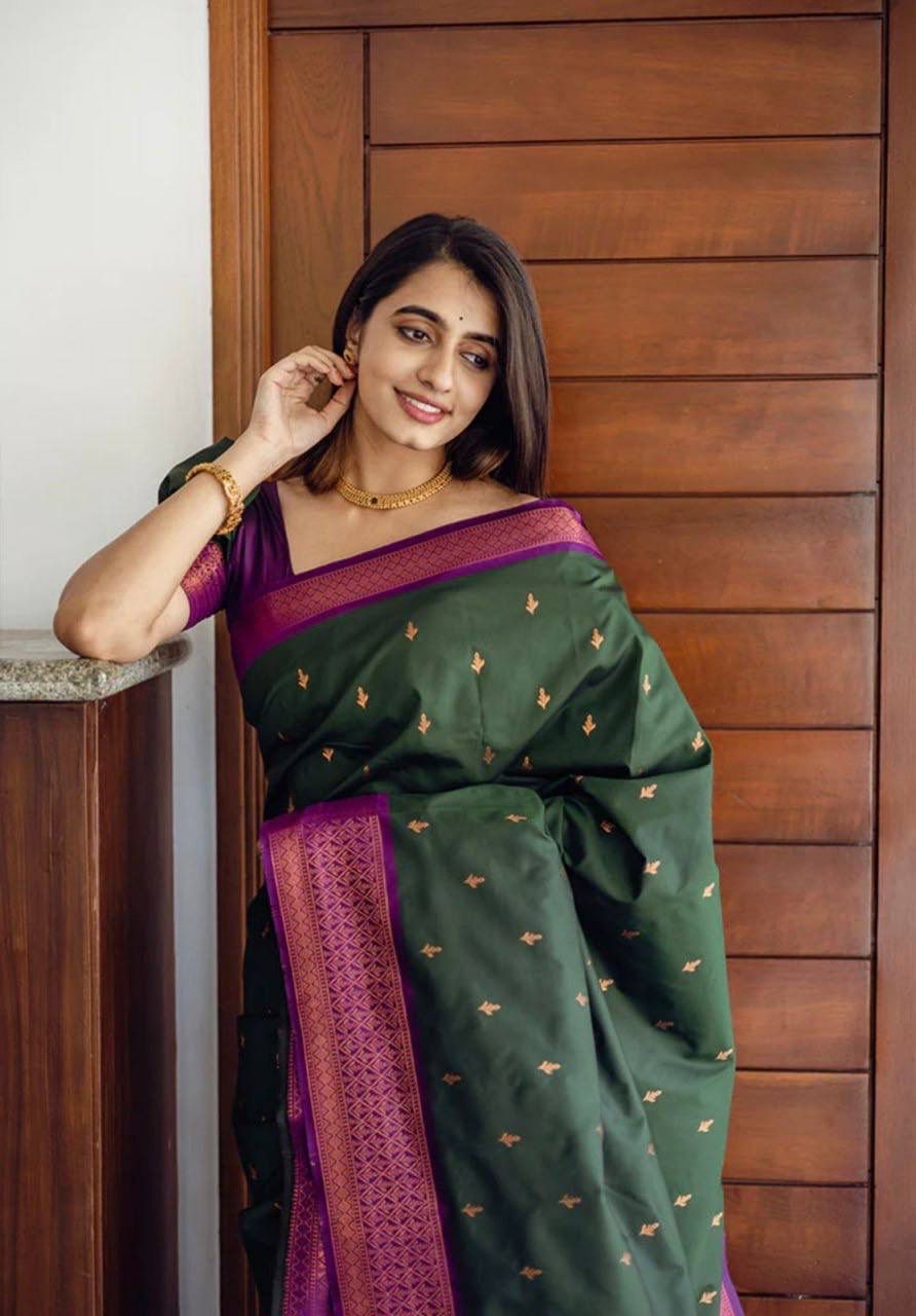 NOZ2TOZ Jacquard Lichi Silk Green Saree With Unstitched Blouse Piece - Distacart