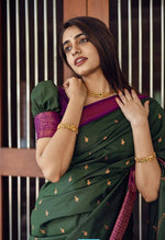 Thumbnail for NOZ2TOZ Jacquard Lichi Silk Green Saree With Unstitched Blouse Piece - Distacart