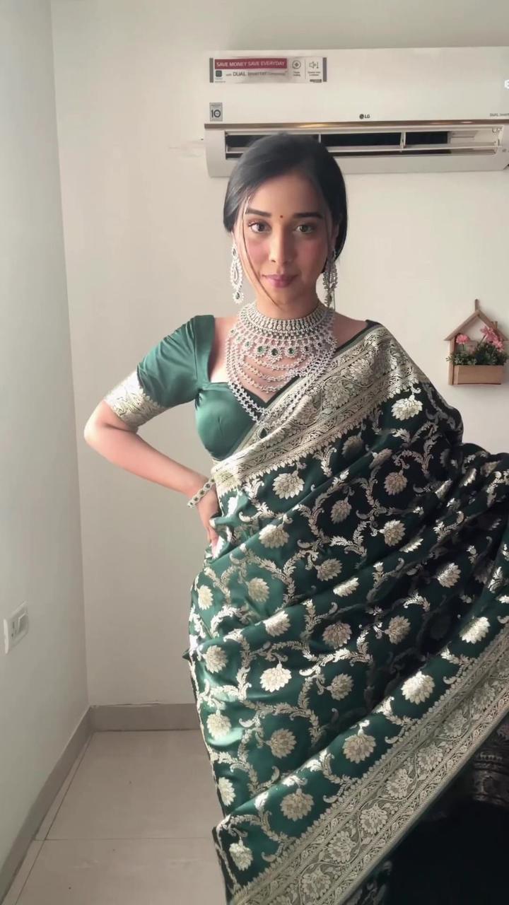 NOZ2TOZ Weaving Linen Green Saree With Unstitched Blouse Piece - Distacart