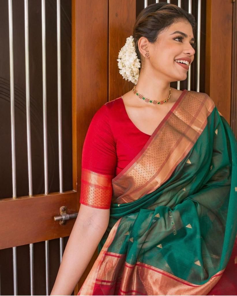 Malishka Jacquard Lichi Silk Green Saree With Unstitched Blouse Piece - Distacart