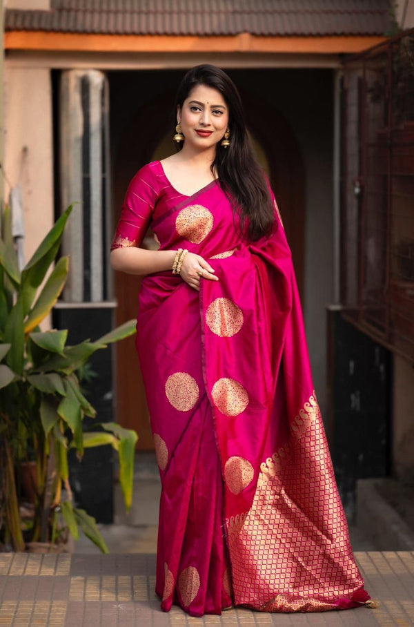 Malishka Jacquard Lichi Silk Pink Saree With Unstitched Blouse Piece - Distacart