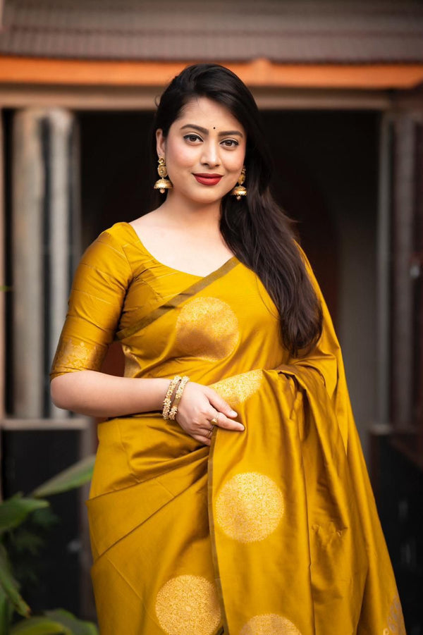 Malishka Jacquard Lichi Silk Yellow Saree With Unstitched Blouse Piece