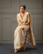 Thumbnail for NOZ2TOZ Jacquard Lichi Silk White Saree With Unstitched Blouse Piece - Distacart