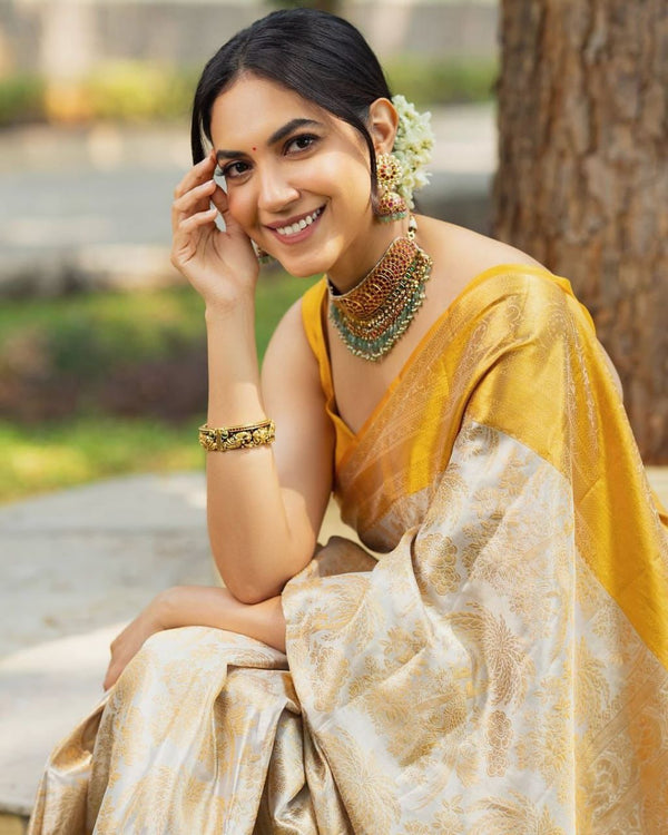 NOZ2TOZ Jacquard Lichi Silk White Saree With Unstitched Blouse Piece - Distacart