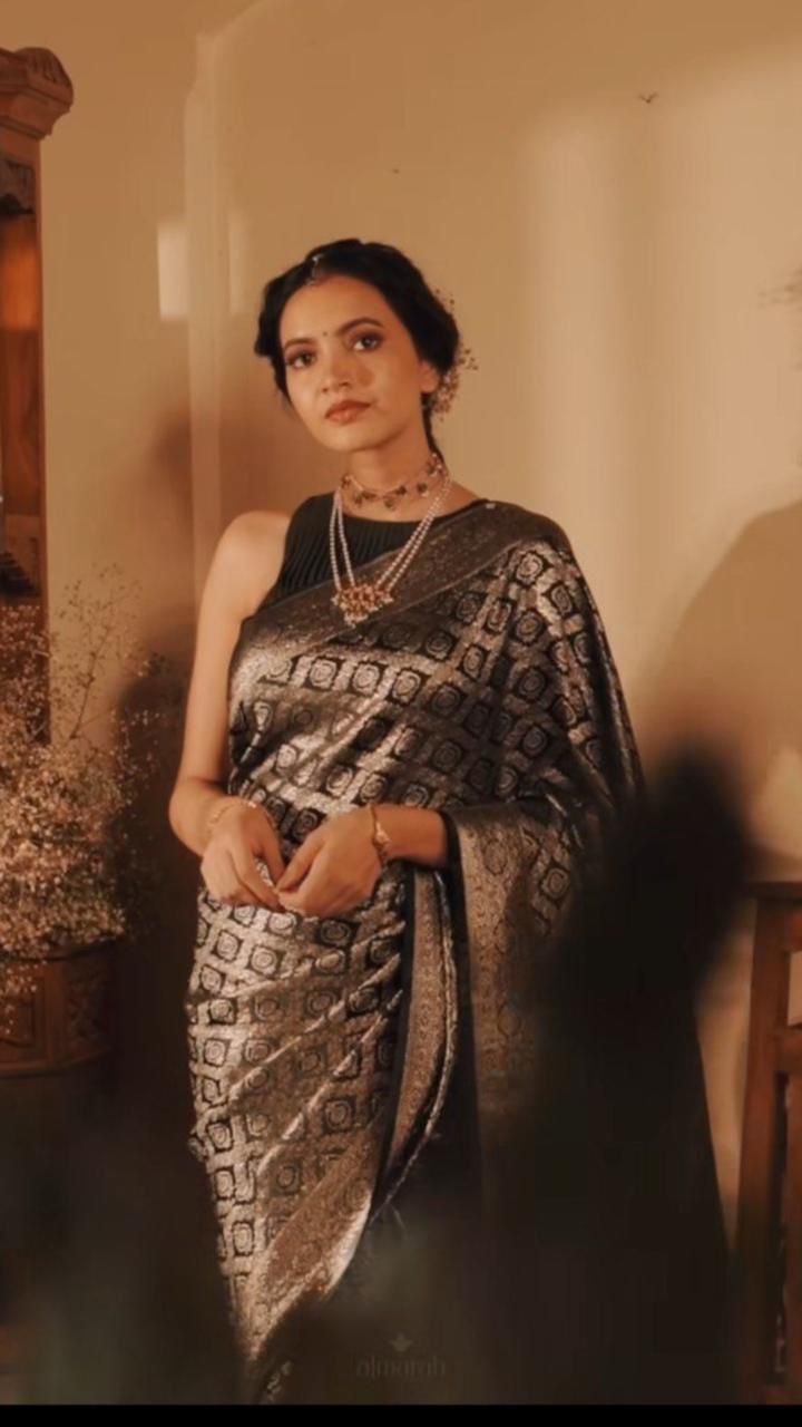 NOZ2TOZ Jacquard Lichi Silk Black Saree With Unstitched Blouse Piece - Distacart