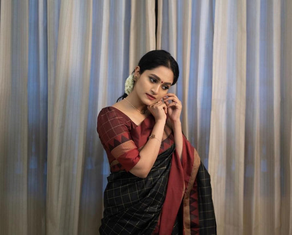 NOZ2TOZ Jacquard Linen Slub Black Saree With Unstitched Blouse Piece - Distacart
