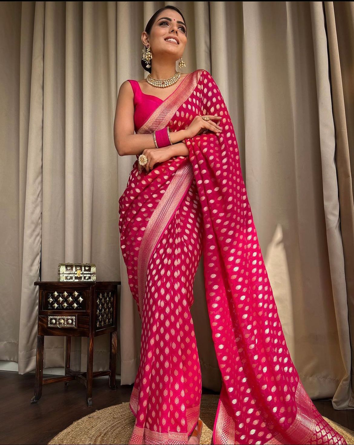 NOZ2TOZ Jacquard Lichi Silk Pink Saree With Unstitched Blouse Piece - Distacart