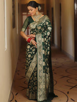 Thumbnail for NOZ2TOZ Jacquard Lichi Silk Green Saree With Unstitched Blouse Piece - Distacart