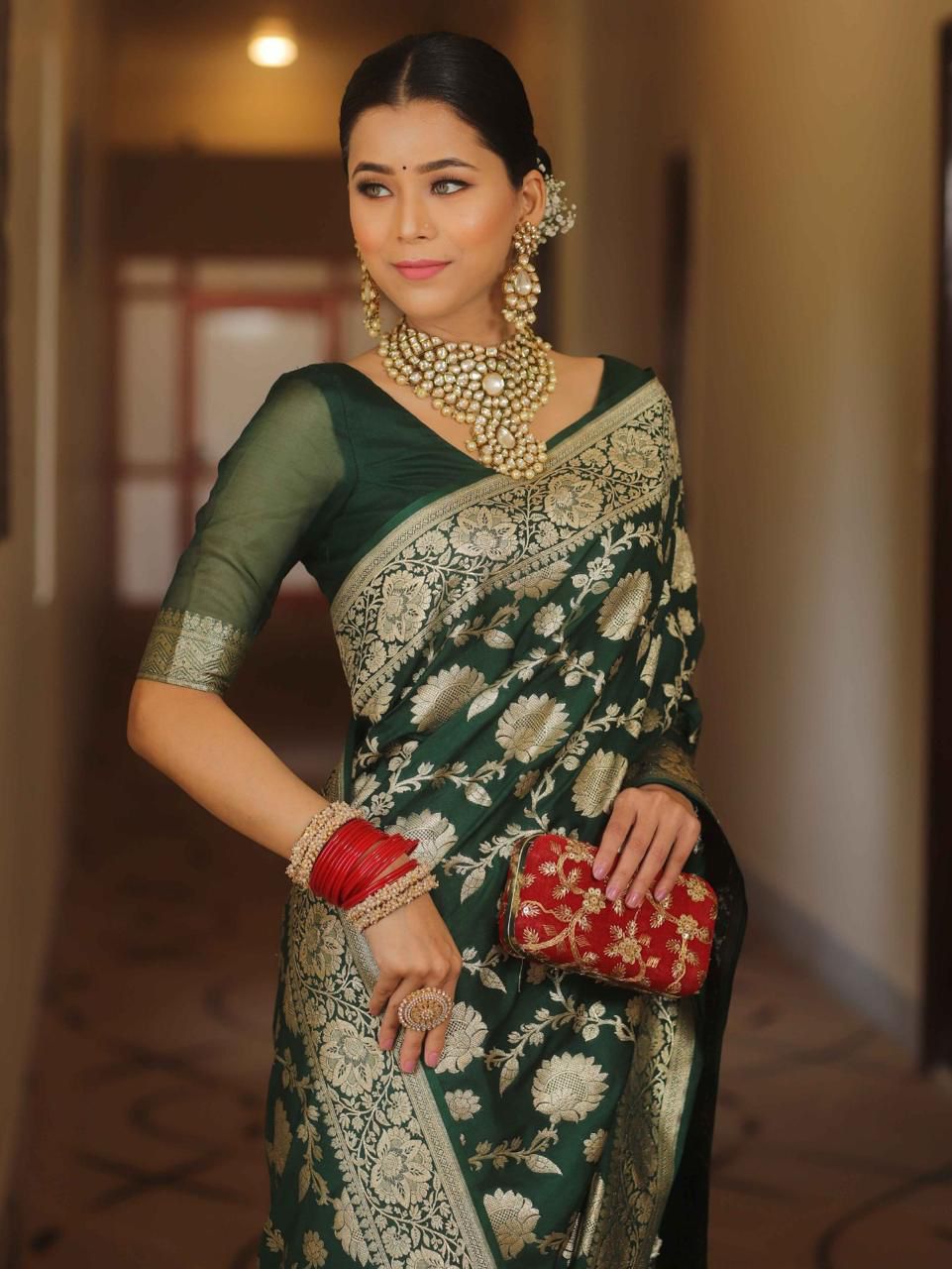 NOZ2TOZ Jacquard Lichi Silk Green Saree With Unstitched Blouse Piece - Distacart