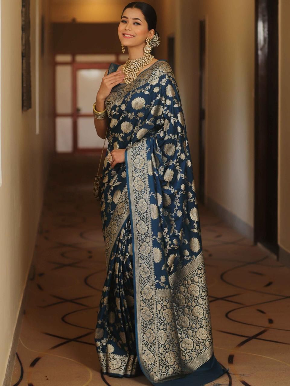 NOZ2TOZ Jacquard Lichi Silk Navy Blue Saree With Unstitched Blouse Piece - Distacart