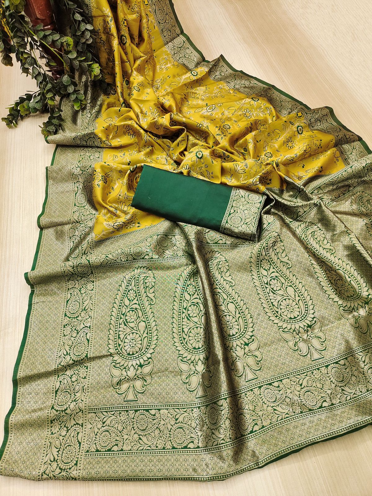 NOZ2TOZ Jacquard Lichi Silk Yellow Saree With Unstitched Blouse Piece - Distacart