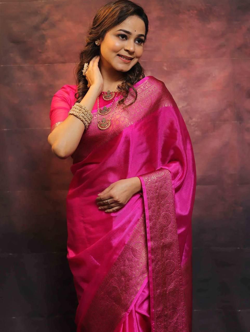 Malishka Jacquard Lichi Silk Pink Saree With Unstitched Blouse Piece - Distacart