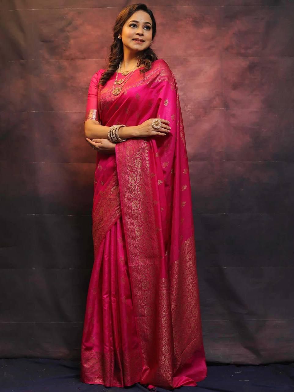 Malishka Jacquard Lichi Silk Pink Saree With Unstitched Blouse Piece - Distacart